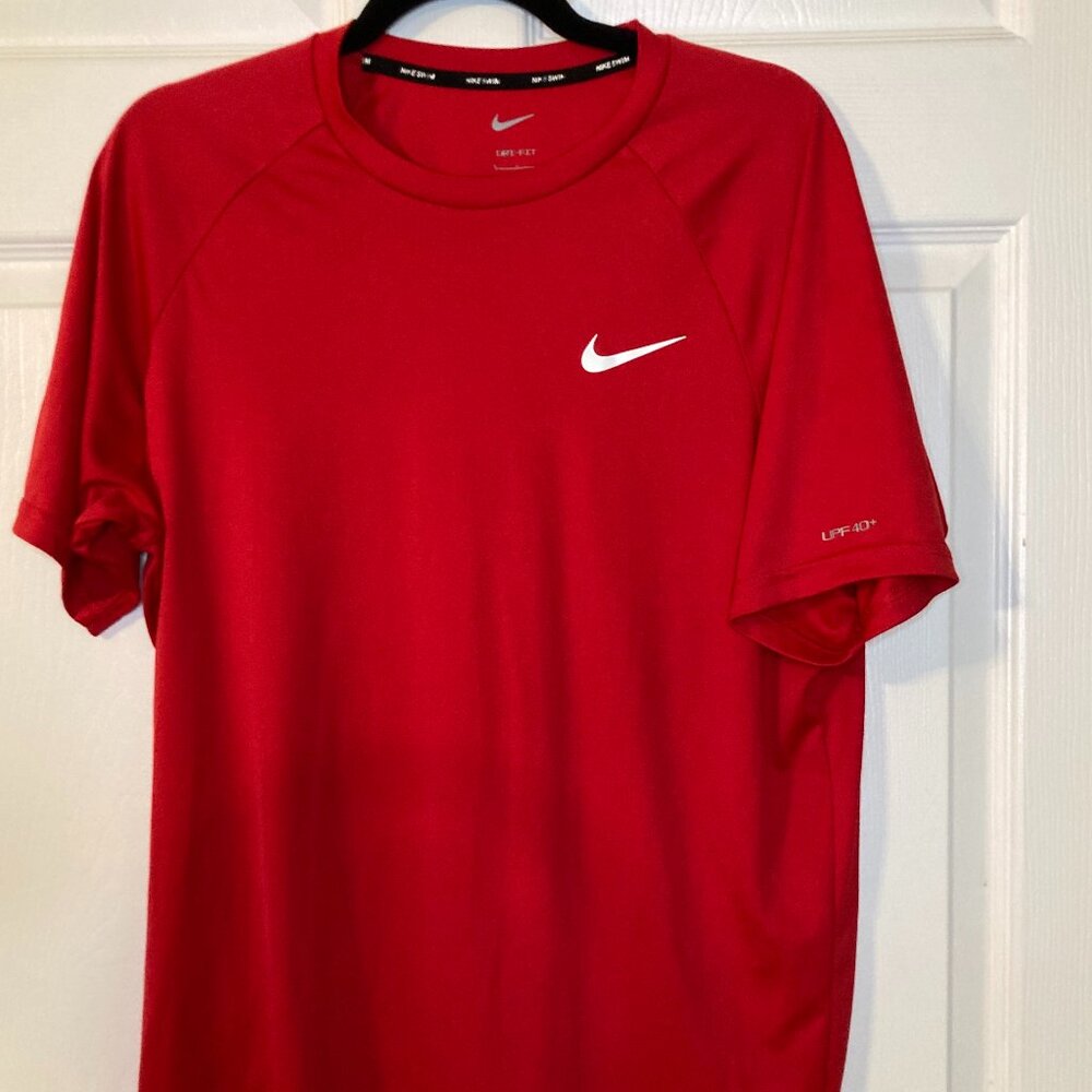 Nike Swim Men's Red Essential Hydroguard Dri-FIT UPF 40+ Swim Top - Size L